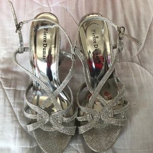 Pierre Dumas silver sandals